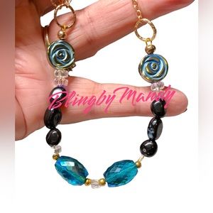 Pretty blue and black necklace-artisan